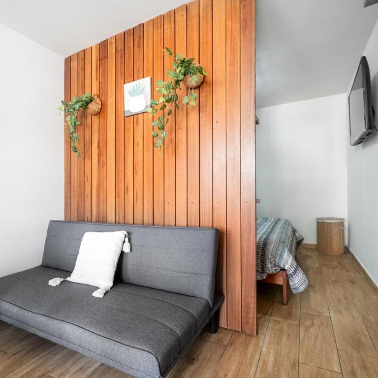 Equipped Loft with Sofa Bed and Balcony - One-Bedroom Apartment - 17
