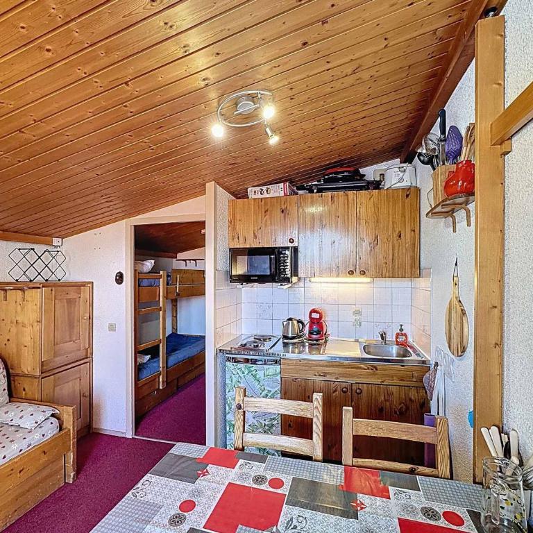 Studio cabine 18m² au cœur des Bruyères, ski aux pieds - FR-1-178-43 - Studio - 4