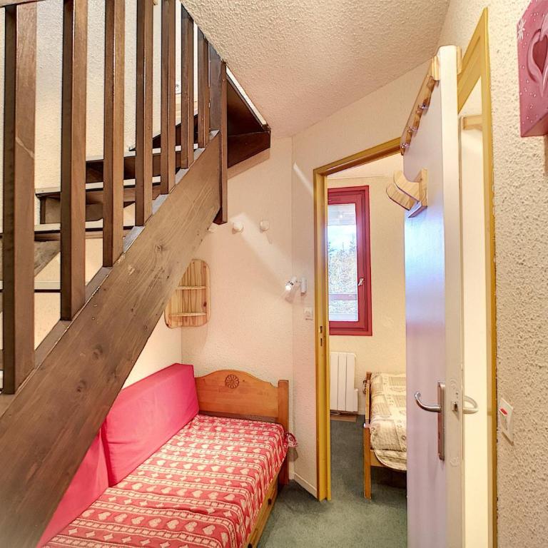 Duplex 6 pers 32 m² ski aux pieds, proche pistes - One-Bedroom Apartment - 8
