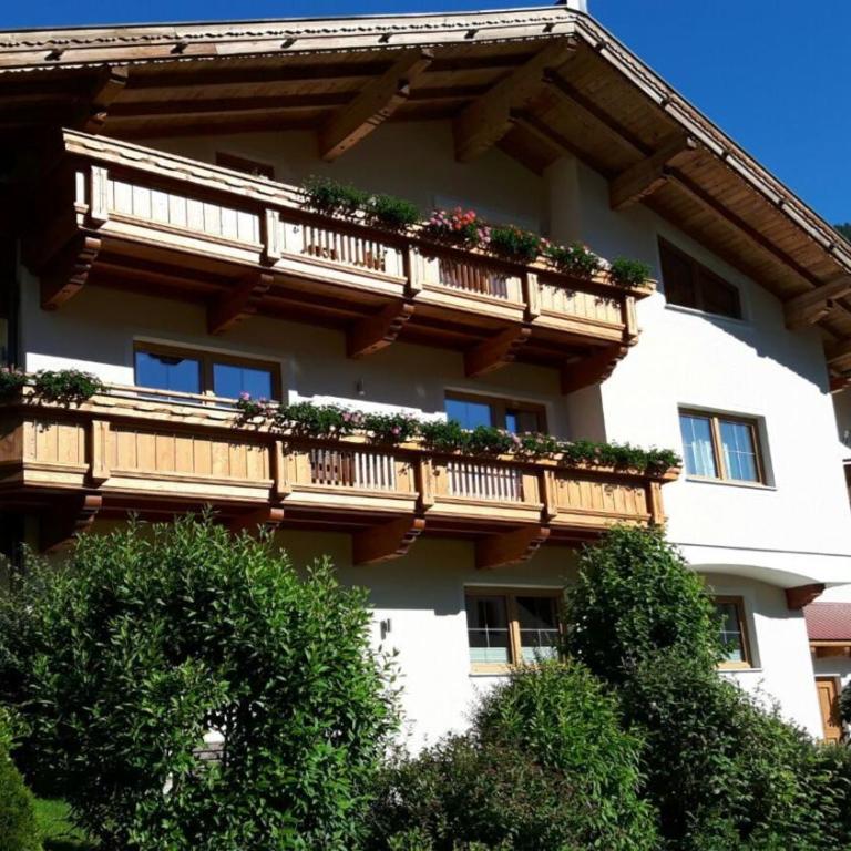 Apartment Bachmann - Apartment mit 2 Schlafzimmern und Balkon - 23