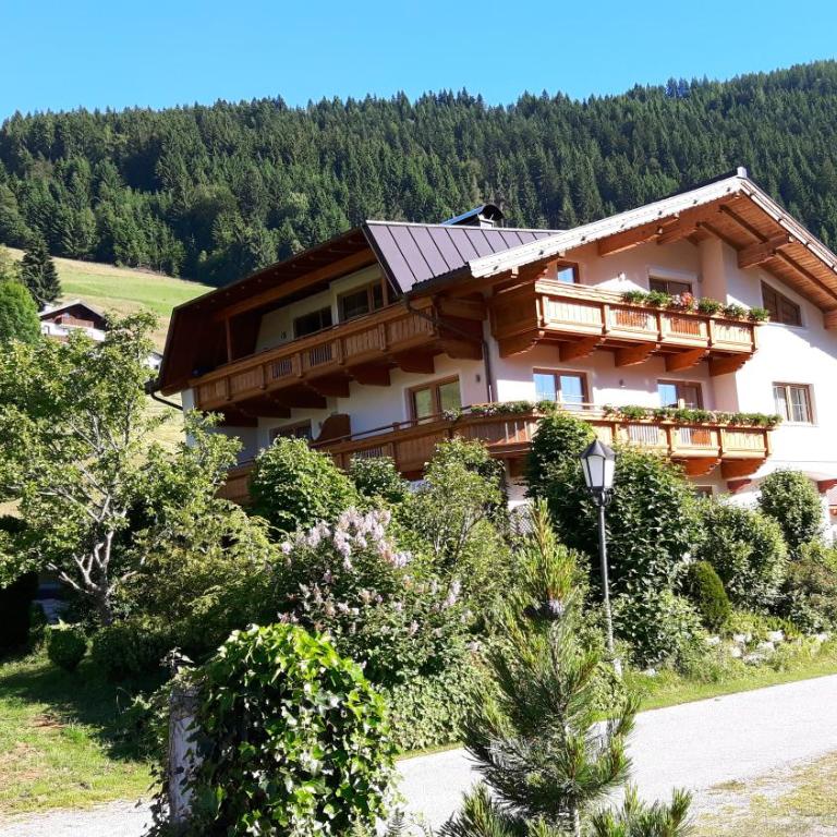 Apartment Bachmann - Apartment mit 2 Schlafzimmern und Balkon - 33