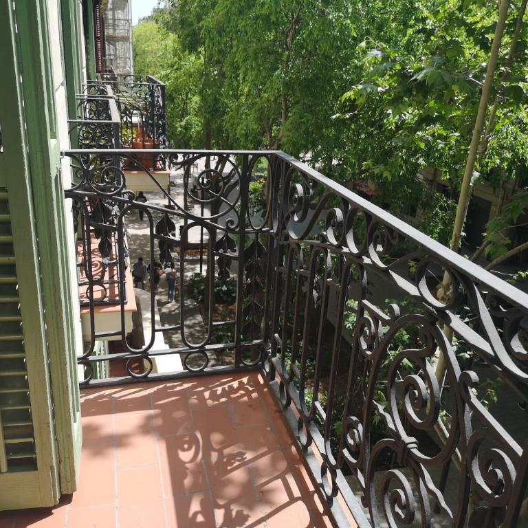 ApartEasy mid-term ONLY for VACATIONS stays, BORRELL - Two-Bedroom Apartment - 15
