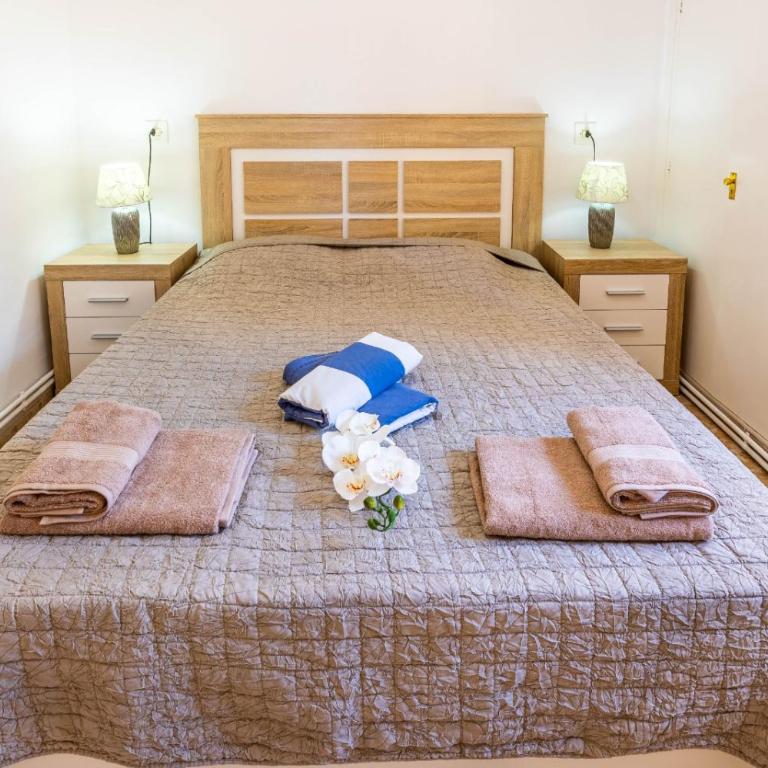 Paraíso Familiar en Marisol Park Bungalow con Piscina, Tenis y Parking - Casa de 2 dormitorios - 18