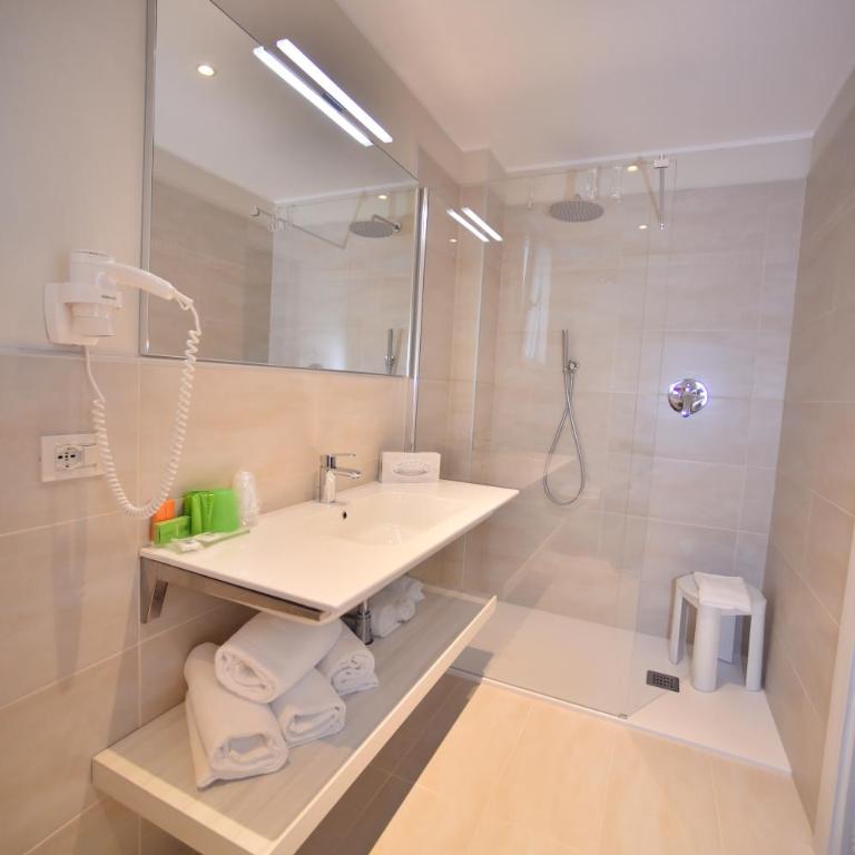 Hotel San Michele - Family Junior Suite - 1
