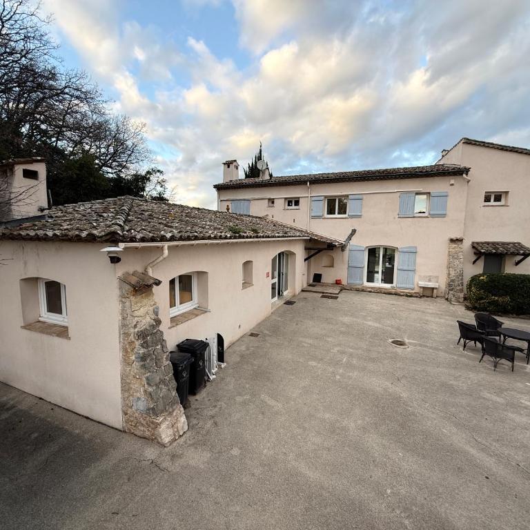 cdc stables antibes - Appartement 1 Chambre - 1