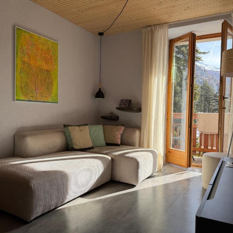 Renovierte Wohnung mit Ausblick für 1-2 Personen - One-Bedroom Apartment - 2
