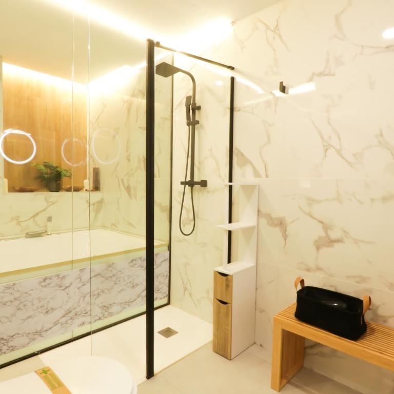 Sweet Suites - Deluxe Suite mit Whirlpool-Badewanne - 20