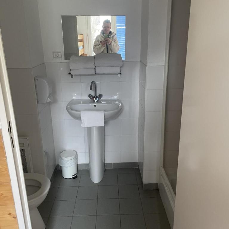 Auberge Familiale Le Foehn - Chambre Quadruple - 1