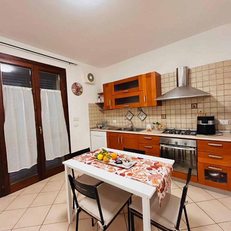Elisabeth home - Appartamento con 2 Camere da Letto - 1