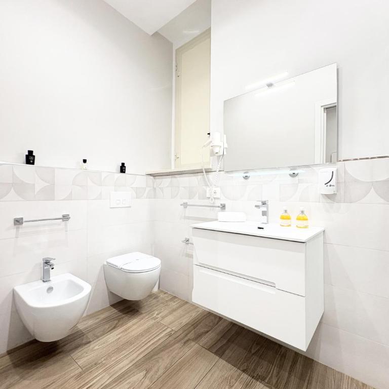 Napoleon - Large Double Room - 18