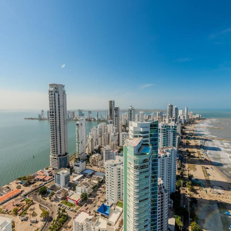 Premium con ubicación excelente en Bocagrande - One-Bedroom Apartment with Balcony and Water View - 38