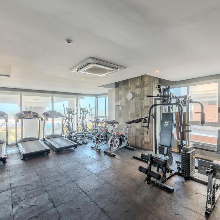 Premium con ubicación excelente en Bocagrande - One-Bedroom Apartment with Balcony and Water View - 61