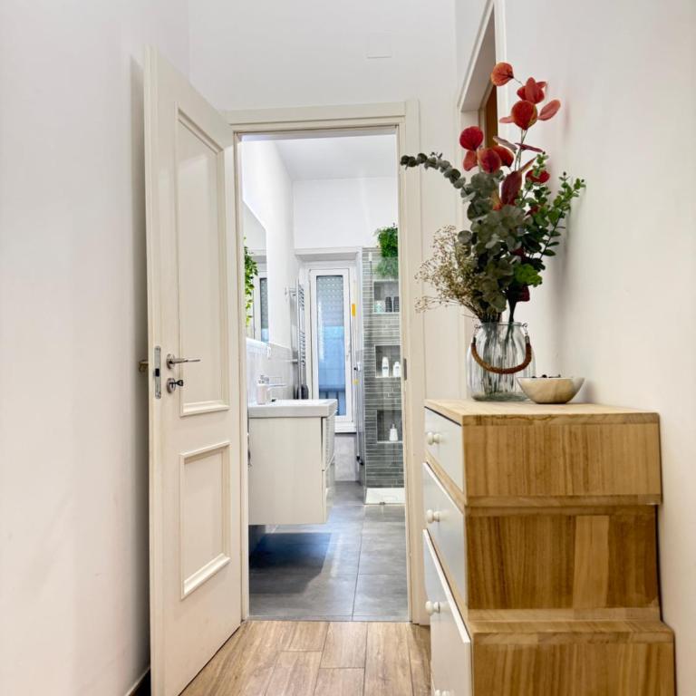 Cozy flat with terrace at Trastevere train station - Appartamento con 2 Camere da Letto - 2