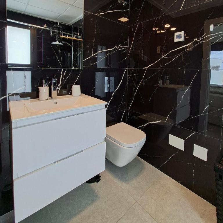 Sea View Apartment with Pool - La Mata PMT29 - Apartamento de 2 dormitorios - 15