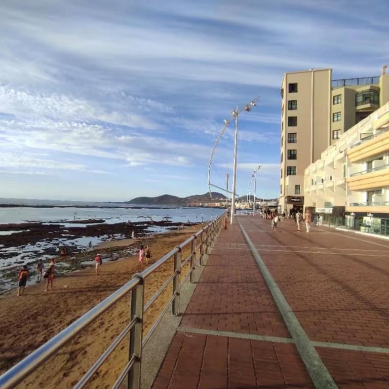 Right on the beach in Las Canteras - First line! - Apartamento de 1 dormitorio - 18