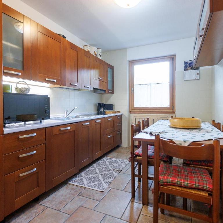 Chalet Beppe - Appartamento Standard con 3 Camere da Letto - 11