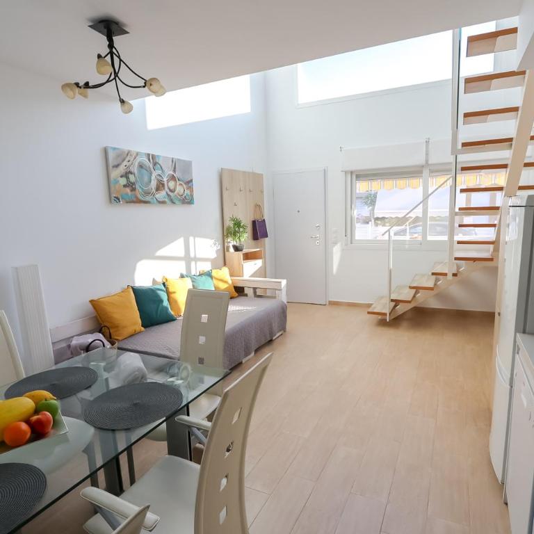 CostaFlo - Three-Bedroom Apartment - 3
