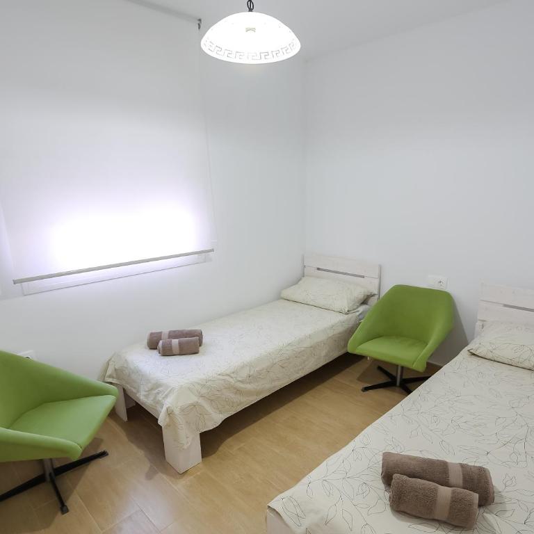 CostaFlo - Three-Bedroom Apartment - 14
