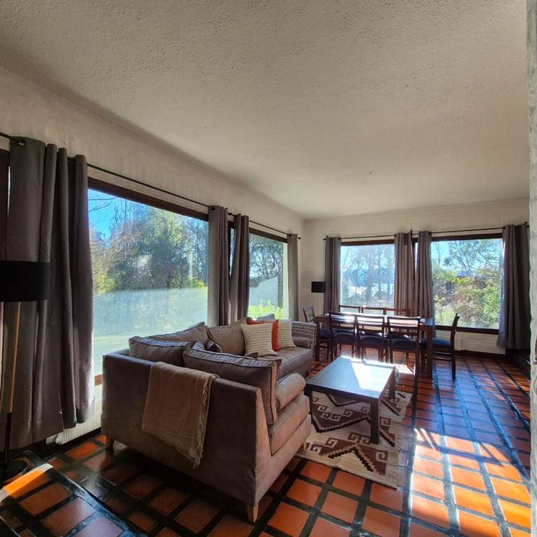 Tu Refugio ideal en Bariloche - Casa Vacacional de 3 dormitorios - 1