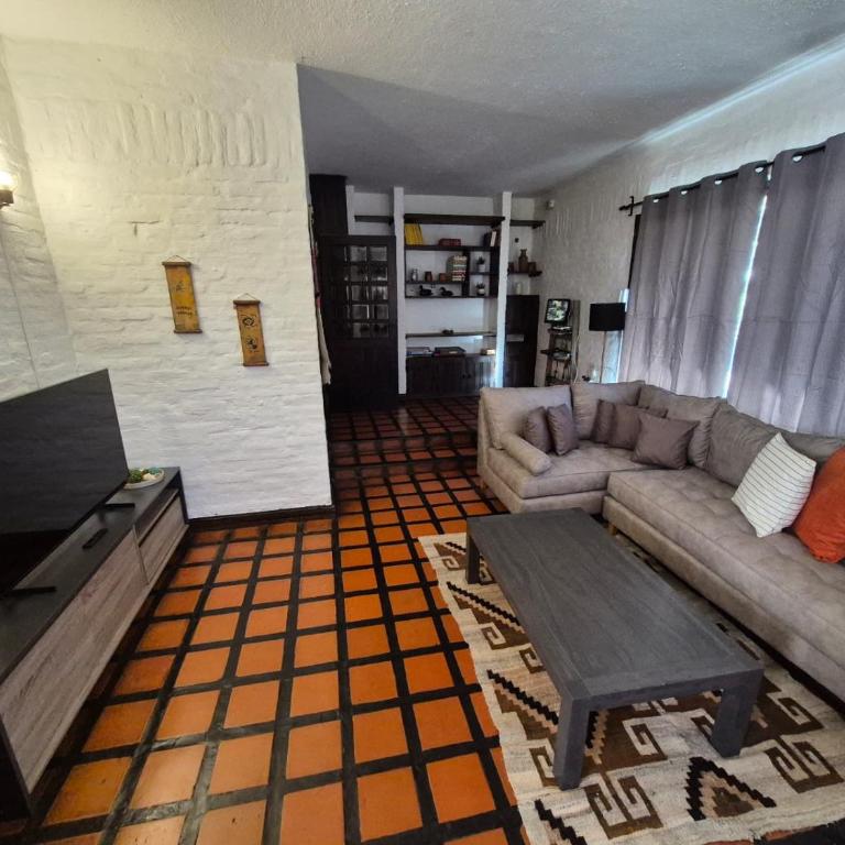 Tu Refugio ideal en Bariloche - Casa Vacacional de 3 dormitorios - 23