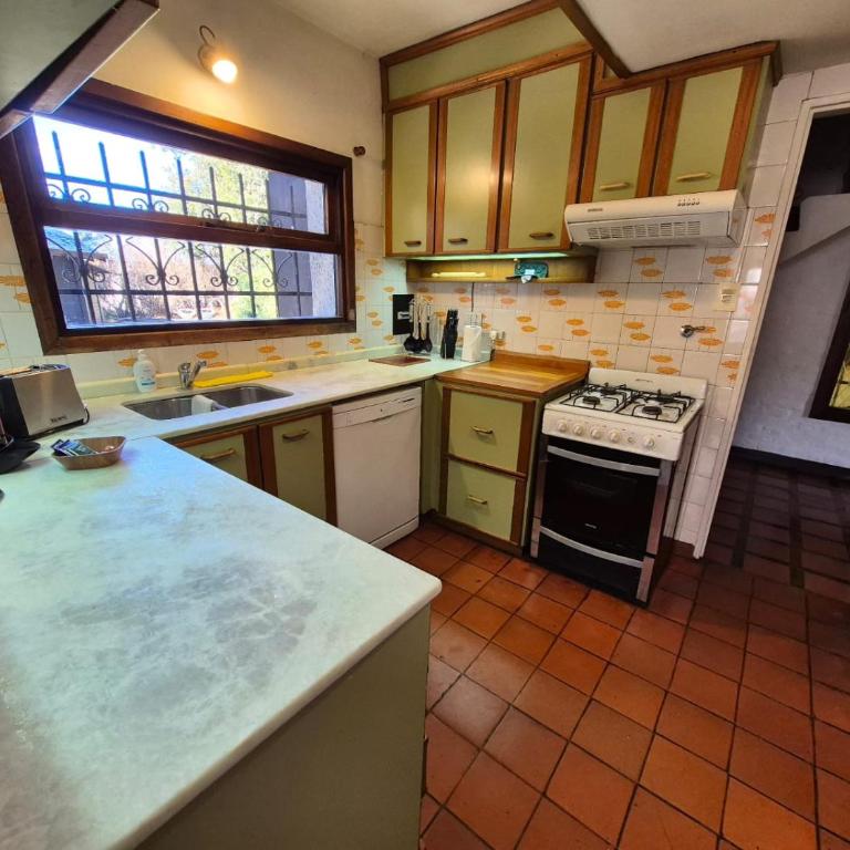 Tu Refugio ideal en Bariloche - Casa Vacacional de 3 dormitorios - 28