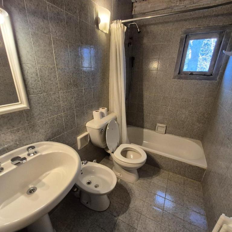 Tu Refugio ideal en Bariloche - Casa Vacacional de 3 dormitorios - 40