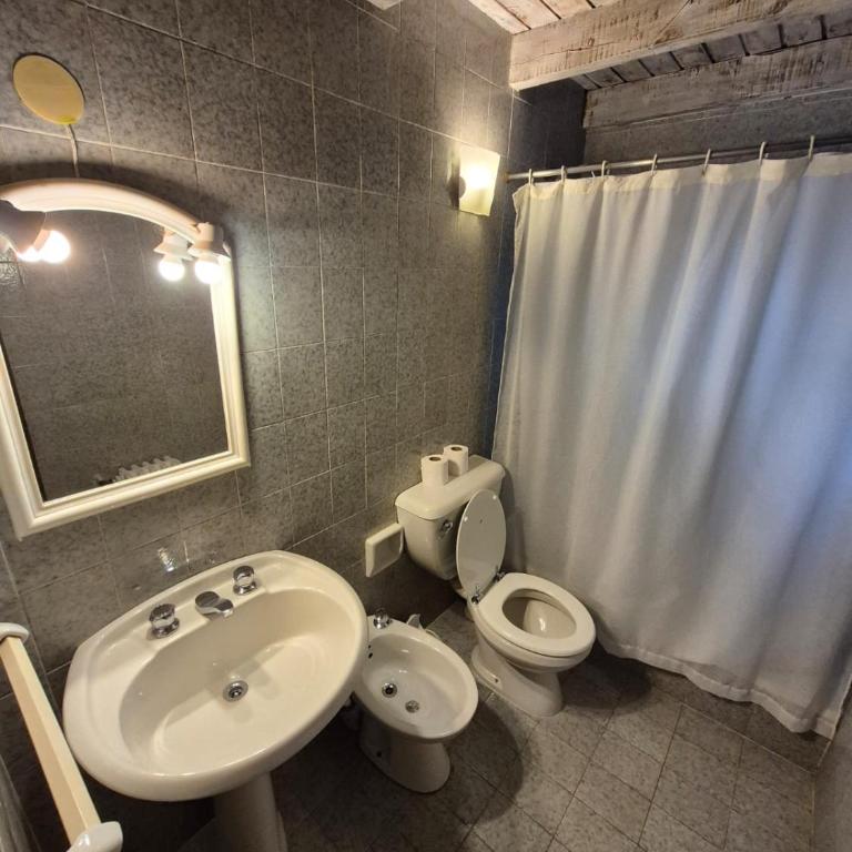 Tu Refugio ideal en Bariloche - Casa Vacacional de 3 dormitorios - 42