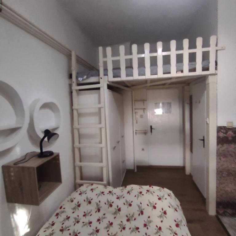 Centar apartman trivanović tipa studio 2 - One-Bedroom Apartment - 2