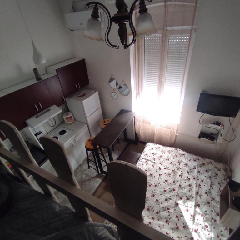 Centar apartman trivanović tipa studio 2 - One-Bedroom Apartment - 9