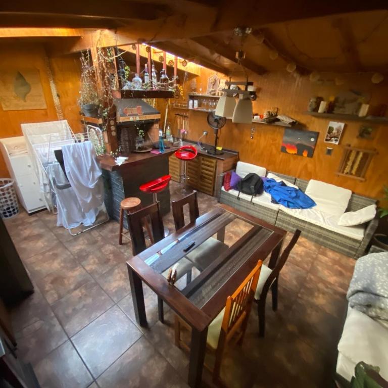 Habitación con cama simple, wc privado y ducha compartida, en barrio acogedor y silencioso - Single Room with Private External Bathroom - 16