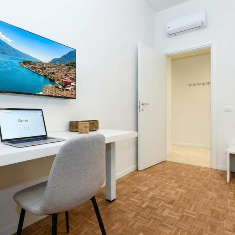 Desenzanoloft Garda Golden Sunrise official partner Homes and Villas By Marriott Bonvoy - Appartamento con Vista Lago - 16