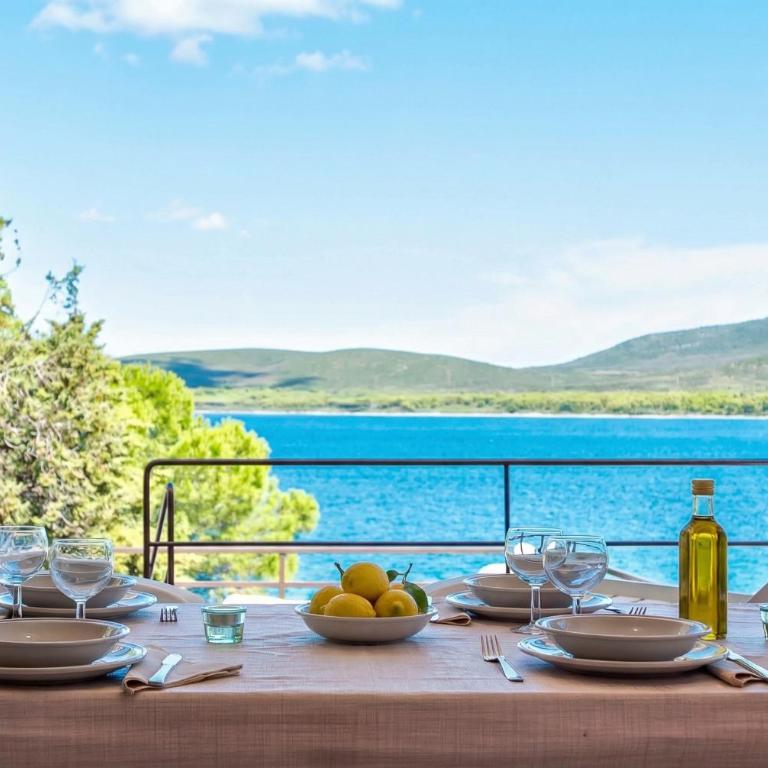ClickSardegna Villa Flavia with seafront terrace in the Porto Conte Nature Park - Casa Vacanze con 3 Camere da Letto - 35
