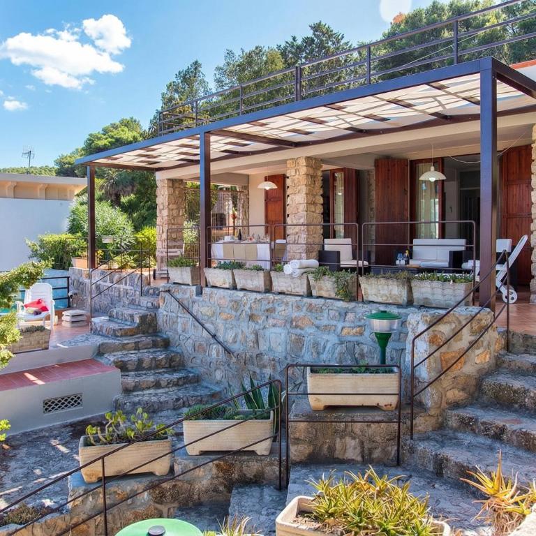 ClickSardegna Villa Flavia with seafront terrace in the Porto Conte Nature Park - Casa Vacanze con 3 Camere da Letto - 7