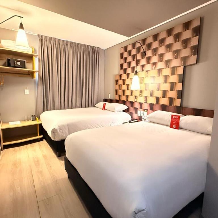 ibis Cucuta - Habitación Doble Superior - 2 camas dobles - 8