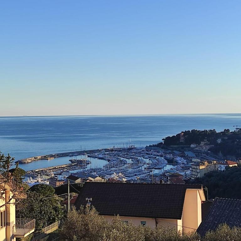 Vista dai pini - Three-Bedroom Apartment - 6