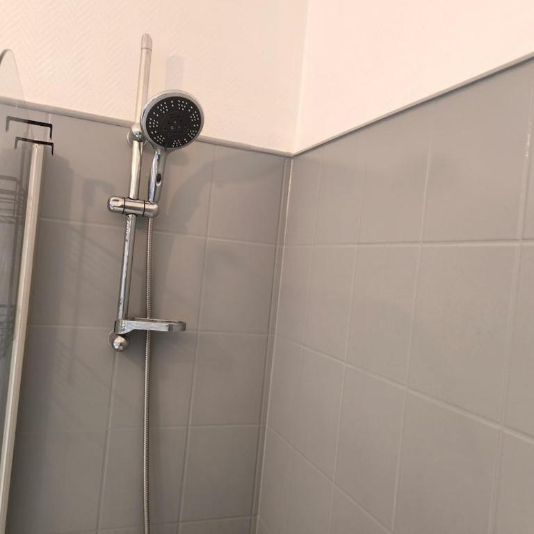 Le Cocon Foch Premium - Lumineux - Nancy Centre - Proche Gare - One-Bedroom Apartment - 4