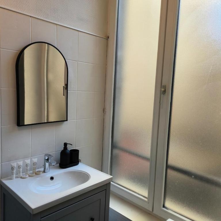 Le Cocon Foch Premium - Lumineux - Nancy Centre - Proche Gare - One-Bedroom Apartment - 32