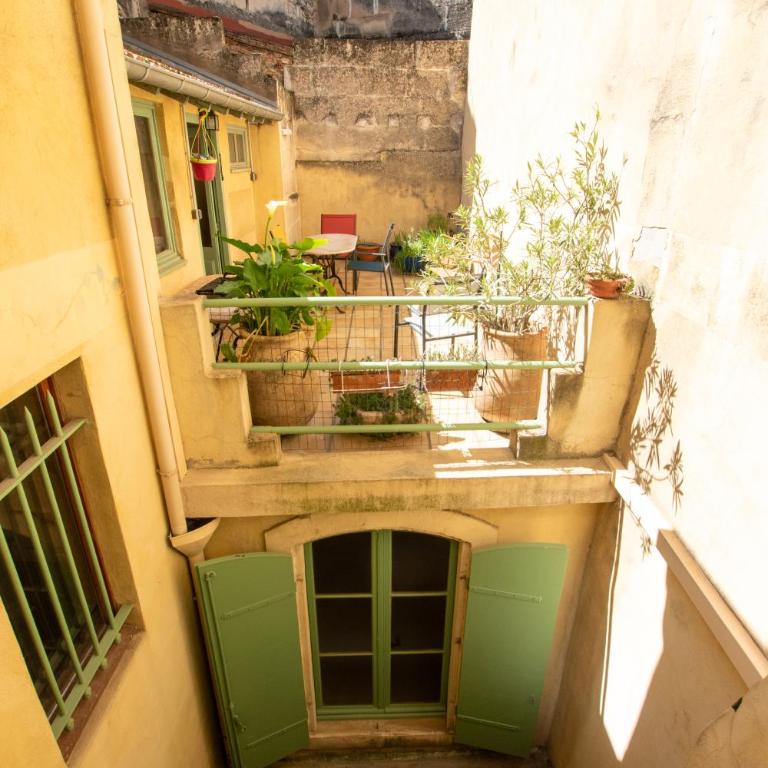 Tournesol - Terrasse à deux pas des Arènes - Maison 2 Chambres - 17