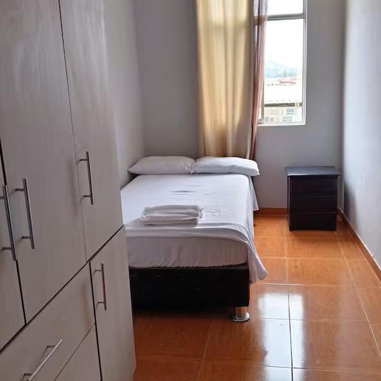 Vasco Peruano House - Three-Bedroom Apartment - 7