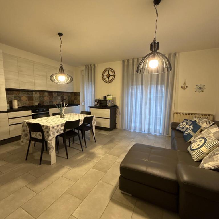 La casa di Ely - Appartamento con 2 Camere da Letto - 10