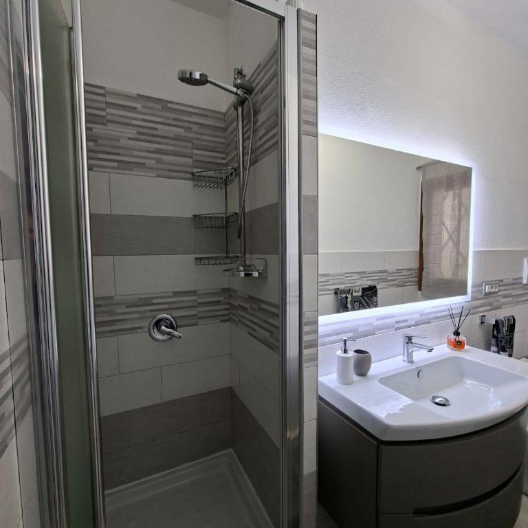 MiraMare, wonderful apartment with a sea view! - Three-Bedroom Apartment - 24