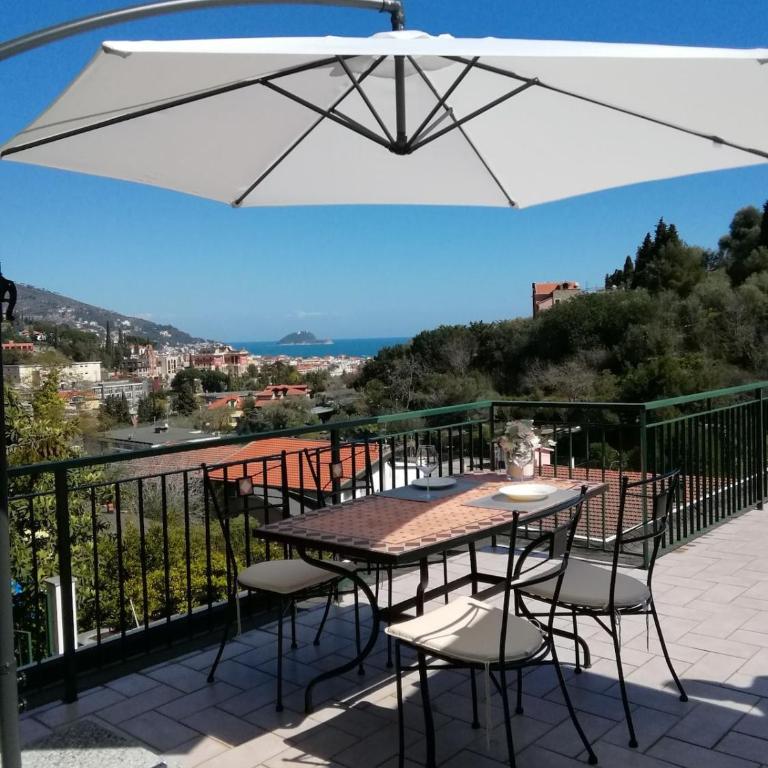 Bilocale con terrazza vista mare e posto auto - Appartamento con 1 Camera da Letto - 1