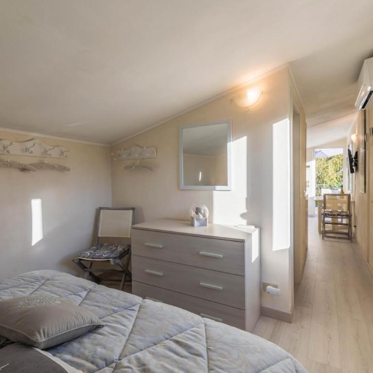 Bilocale con terrazza vista mare e posto auto - Appartamento con 1 Camera da Letto - 29