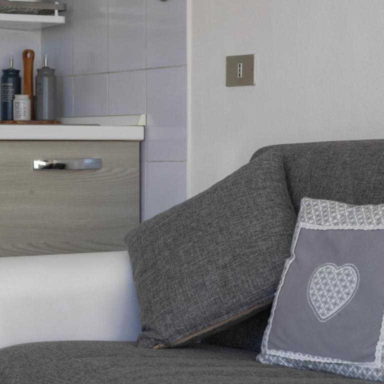 Bilocale con terrazza vista mare e posto auto - Appartamento con 1 Camera da Letto - 25