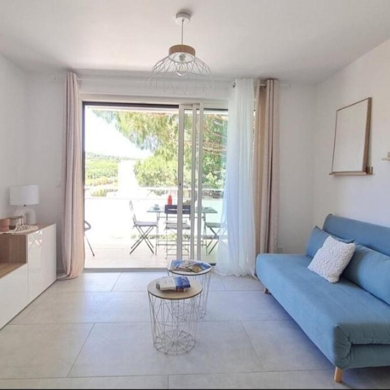 Le Ciald'Azur T3 COZY vue mer et proche du centre-ville - Two-Bedroom Apartment - 3