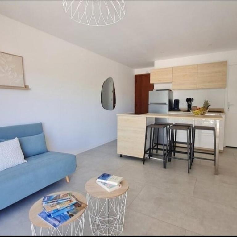 Le Ciald'Azur T3 COZY vue mer et proche du centre-ville - Two-Bedroom Apartment - 7