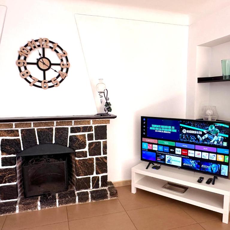 El Descanso - by Costadelsolholiday FAMILY VILLA BY MARINA heated private pool! - Villa - 23