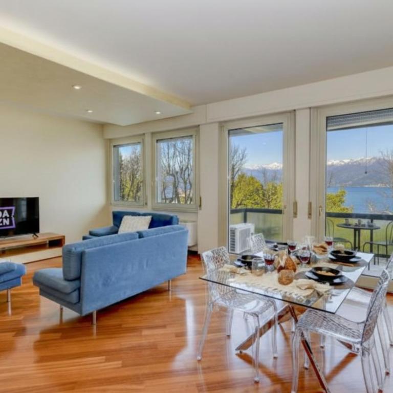 Charming on the Lake Apartment DesenzanoLoft Official Partner Homes & Villas by Marriott Bonvoy - Appartamento con Vista Lago - 12
