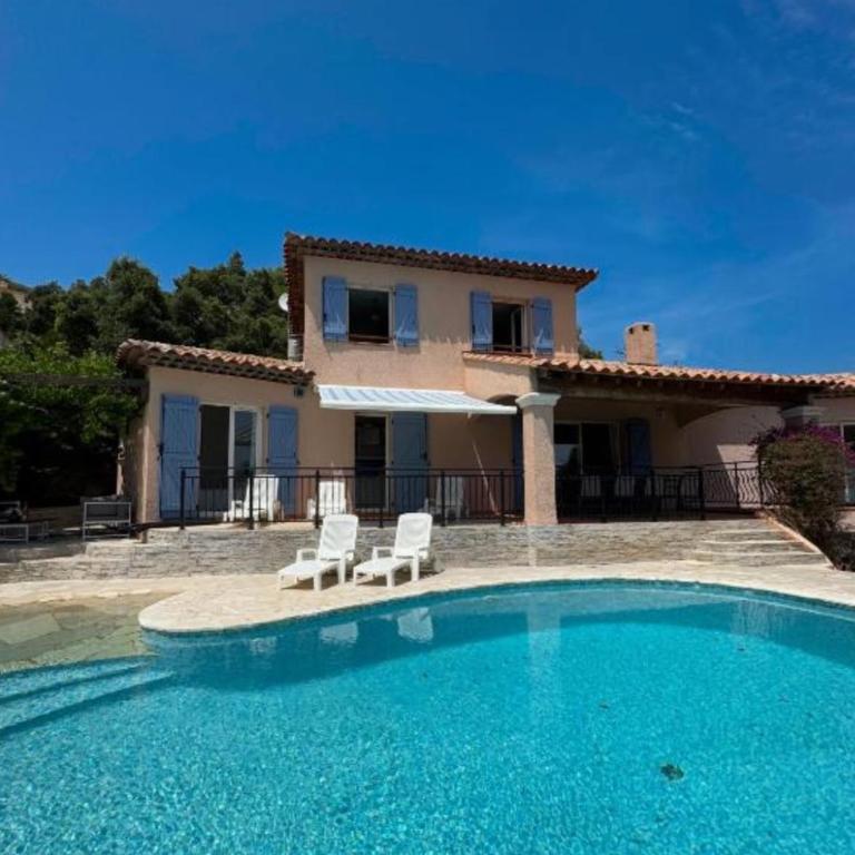 Villa Yasmine Cavalaire - Villa con vistas al mar - 5