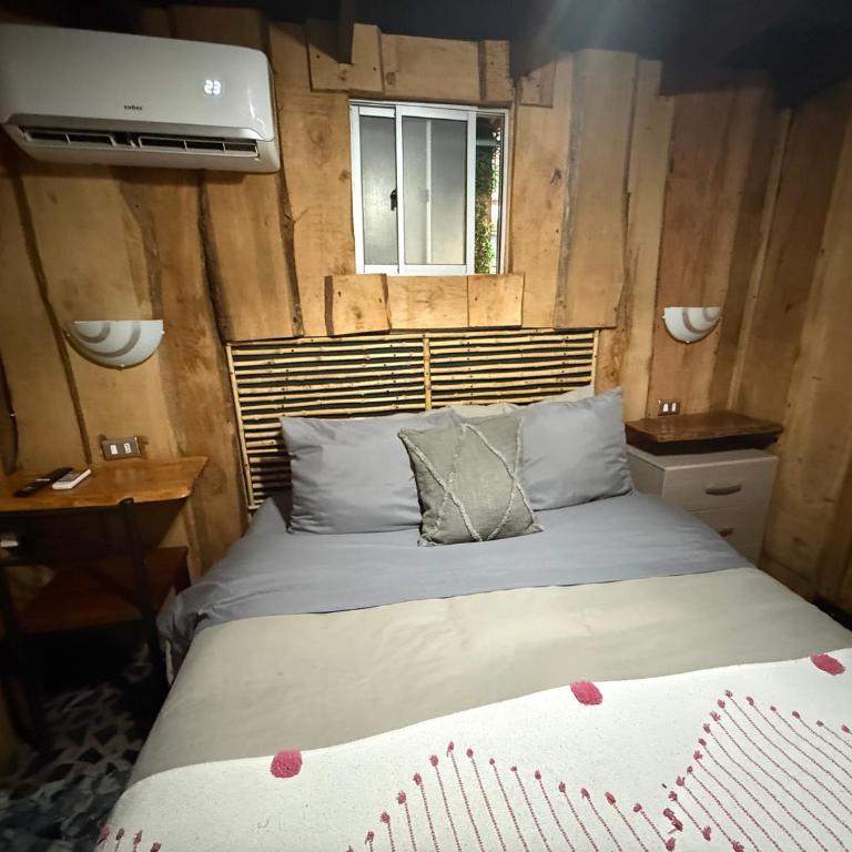Hostal Suomi - Habitación Doble con baño privado - 2